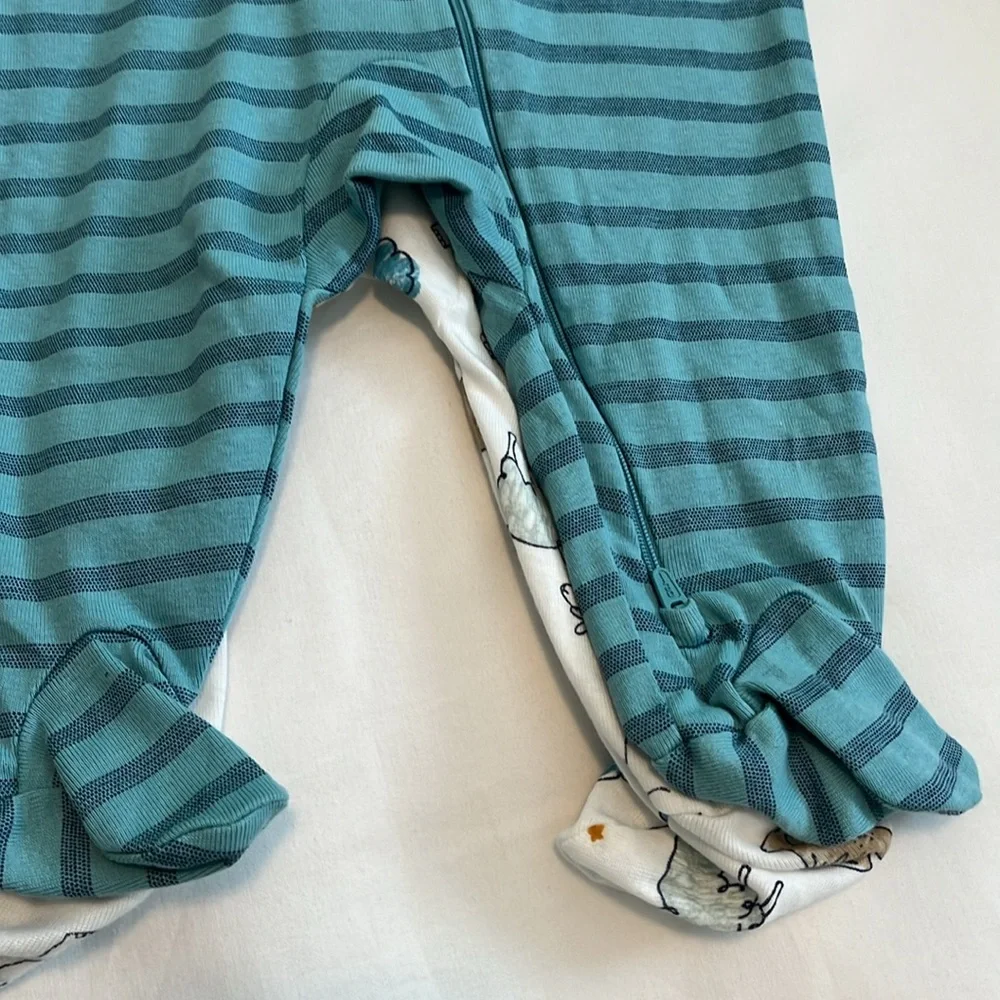 Carter’s 2 pack baby boy Sleep ‘n Play set
